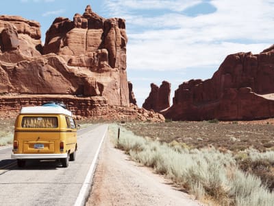 Choosing the Best Travel Socks For Your Journey