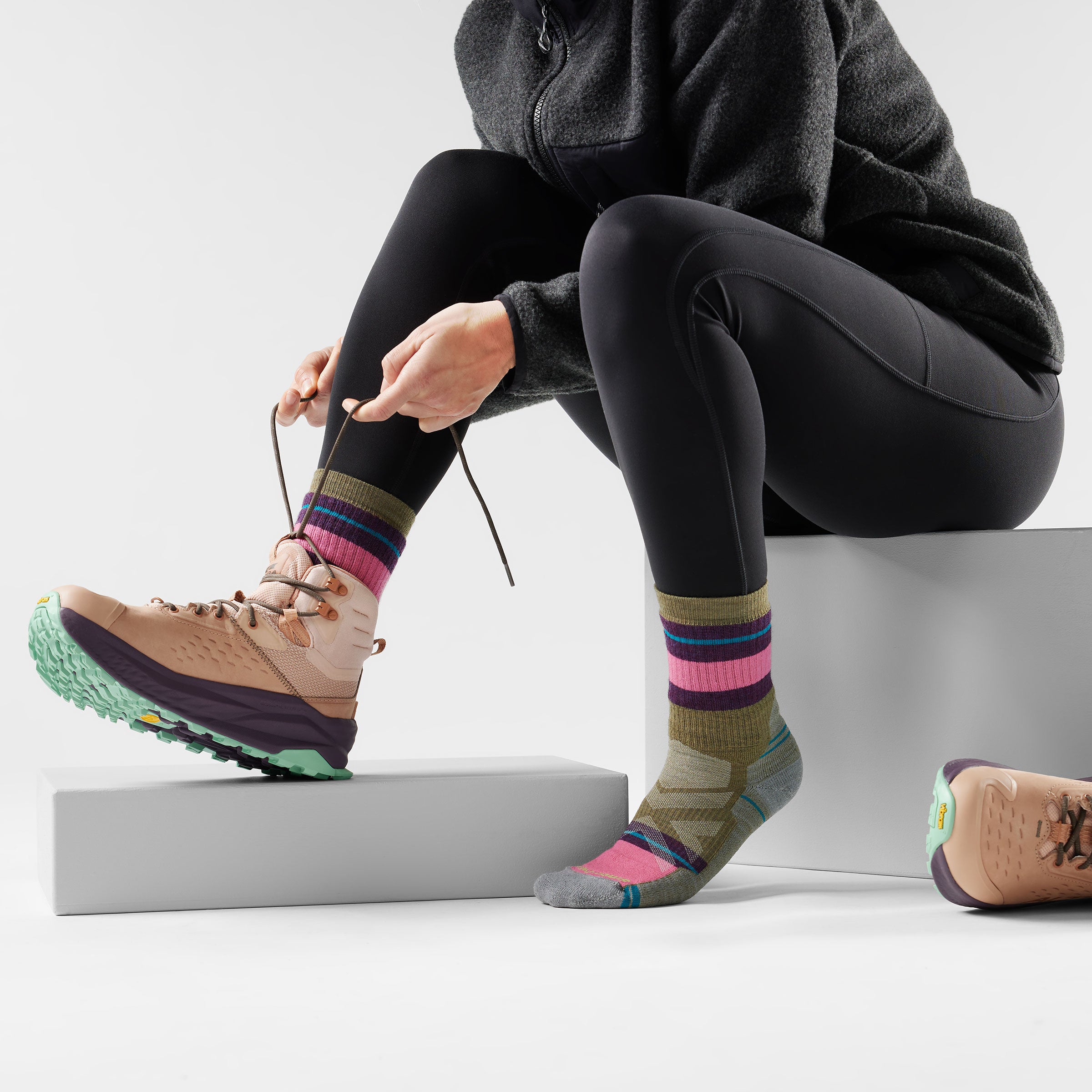 Women's Hike Saturnsphere Crew Socks - Purple Dawn