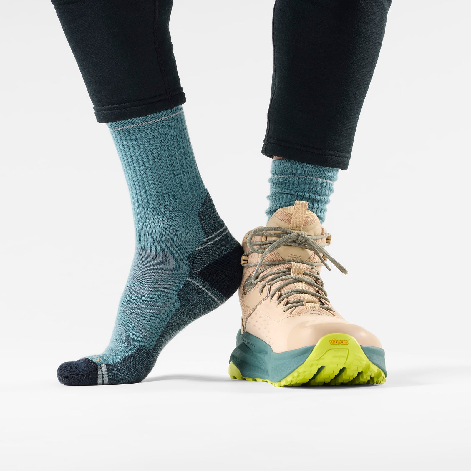 Hike Crew Socks Nightfall Blue - ver - 2