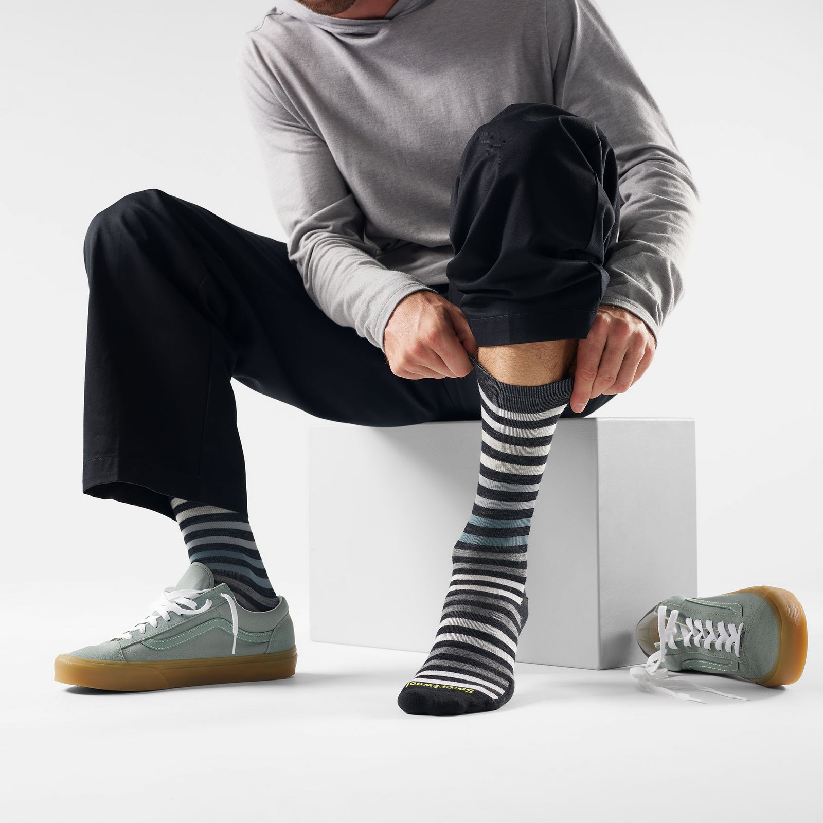 Everyday Spruce Street Crew Socks Nightfall Blue - ver - 2