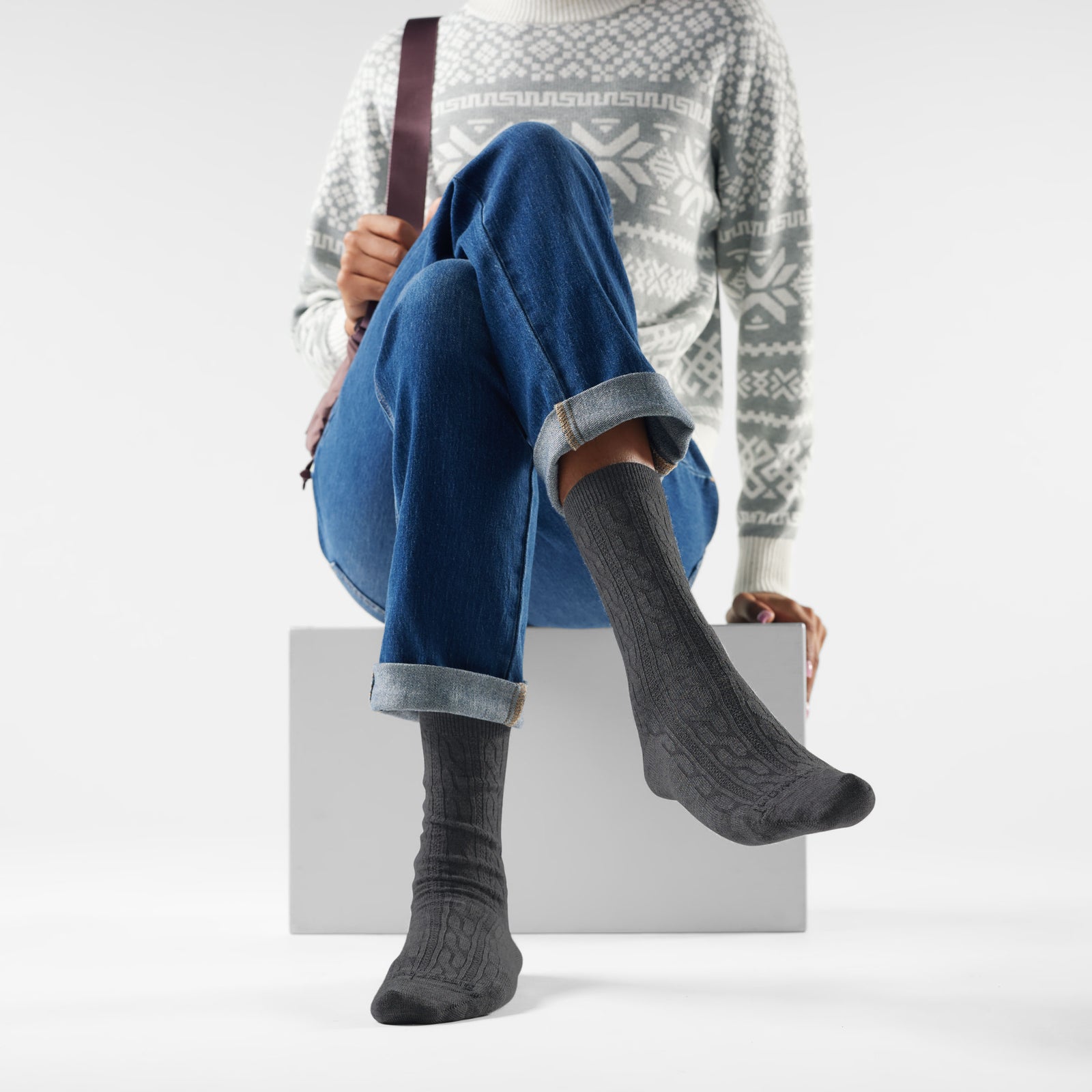 Women's Everyday Cable Crew Socks Chalk Violet - ver - 2