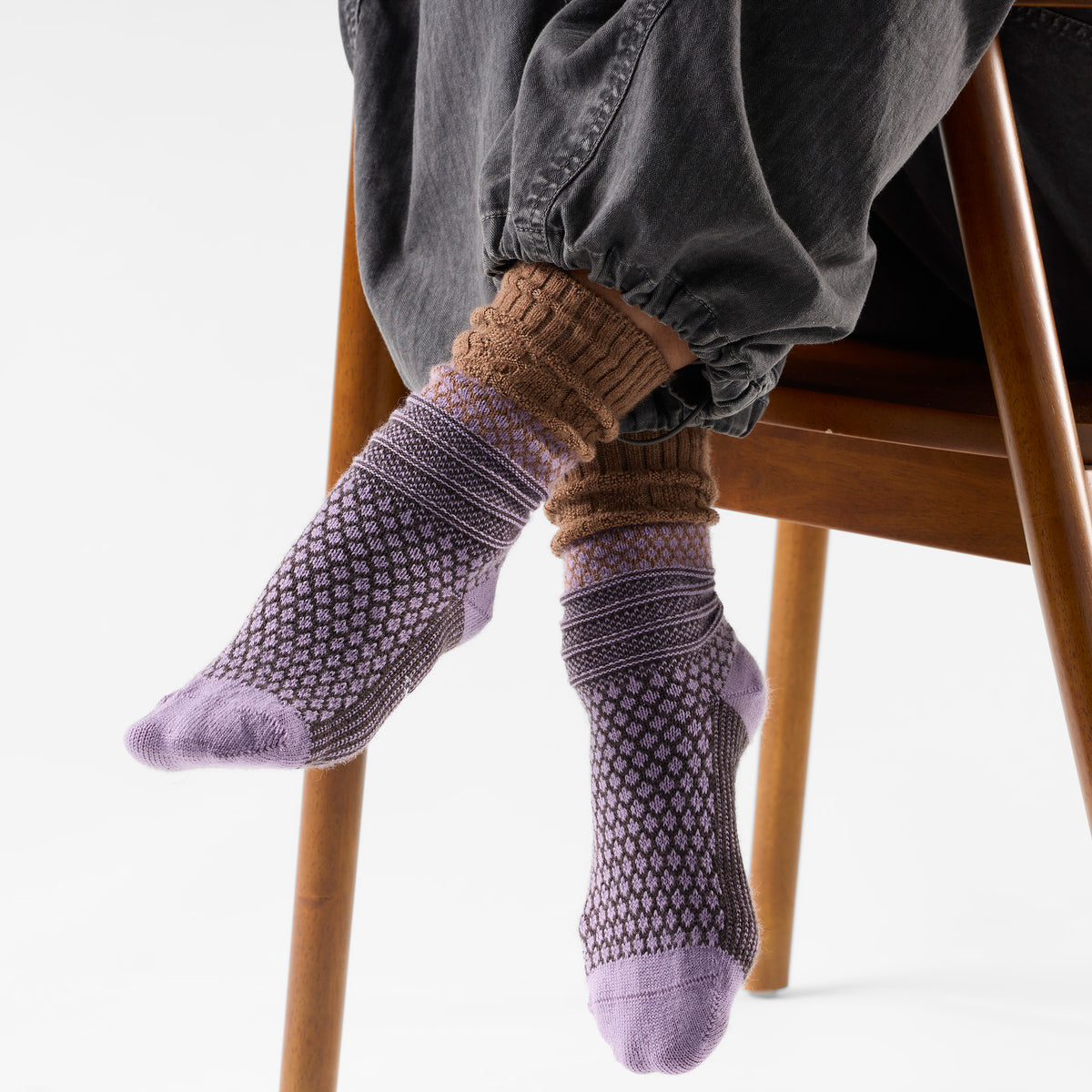Women's Everyday Cozy Popcorn Cable Crew Socks Purple Dawn - ver - 2