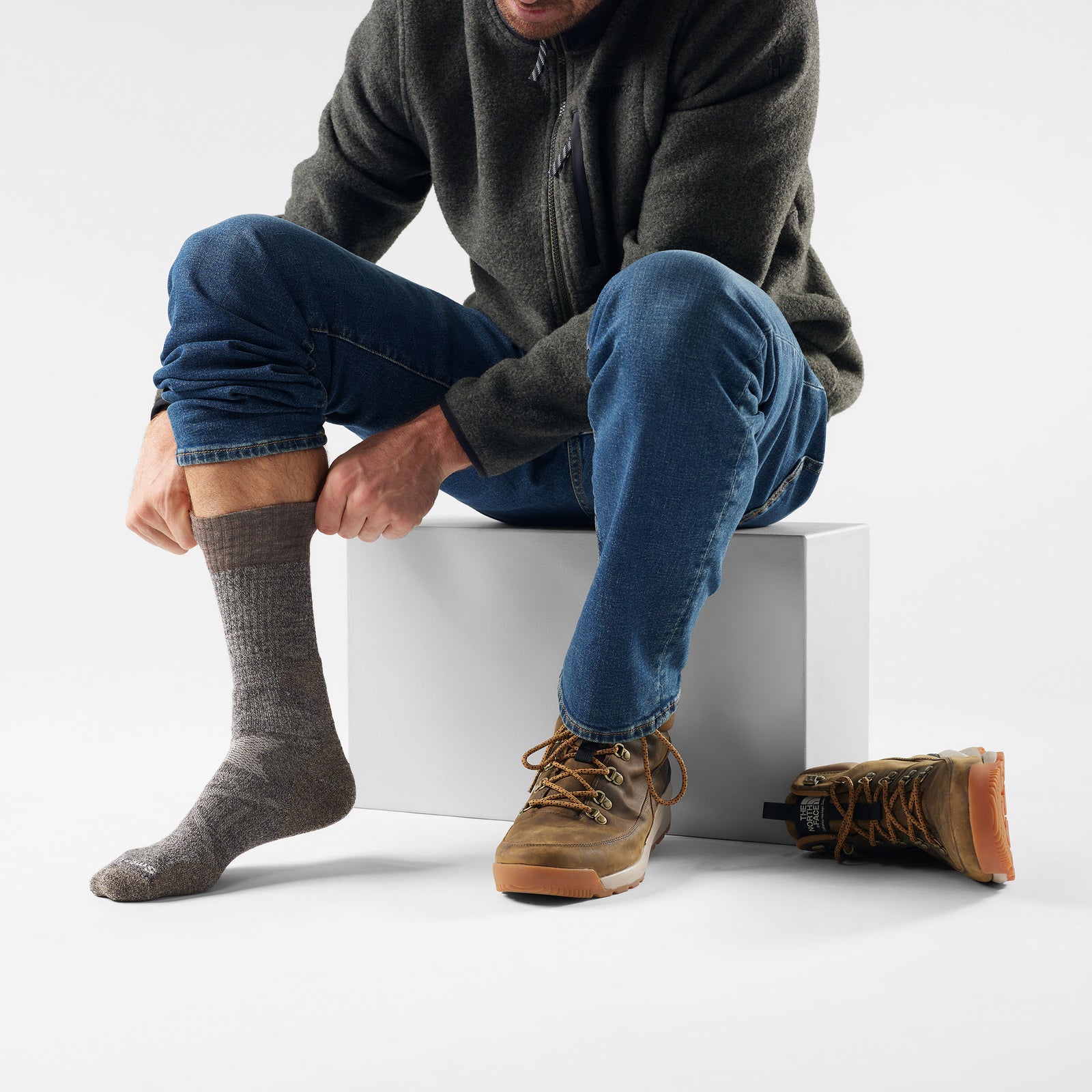 Hunt Tall Crew Socks Ash - Charcoal - ver - 2