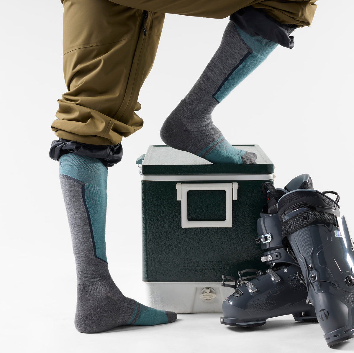 Ski Over The Calf Socks Ash - ver - 2