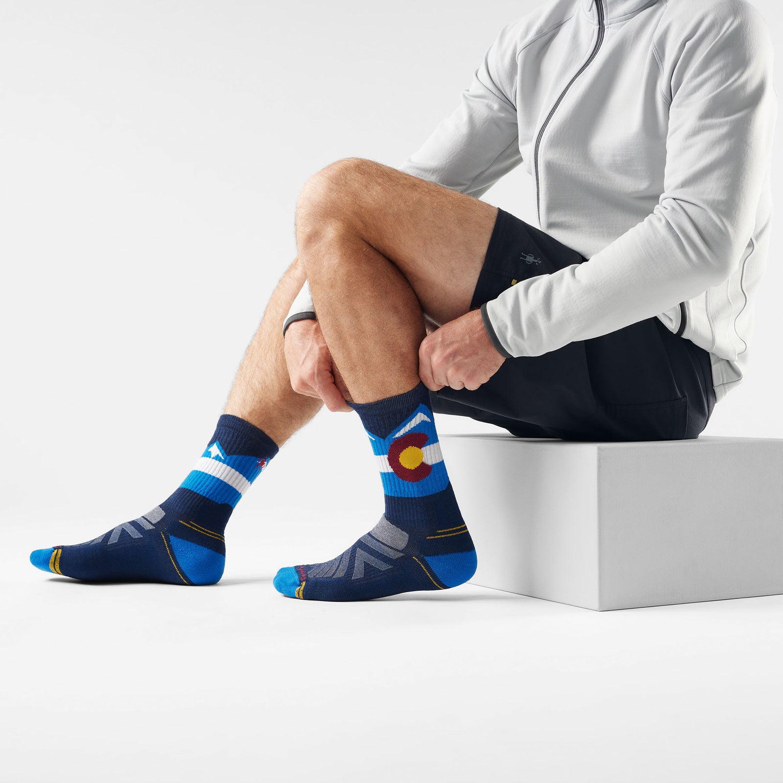 Hike Colorado Crew Socks Laguna Blue - ver - 2