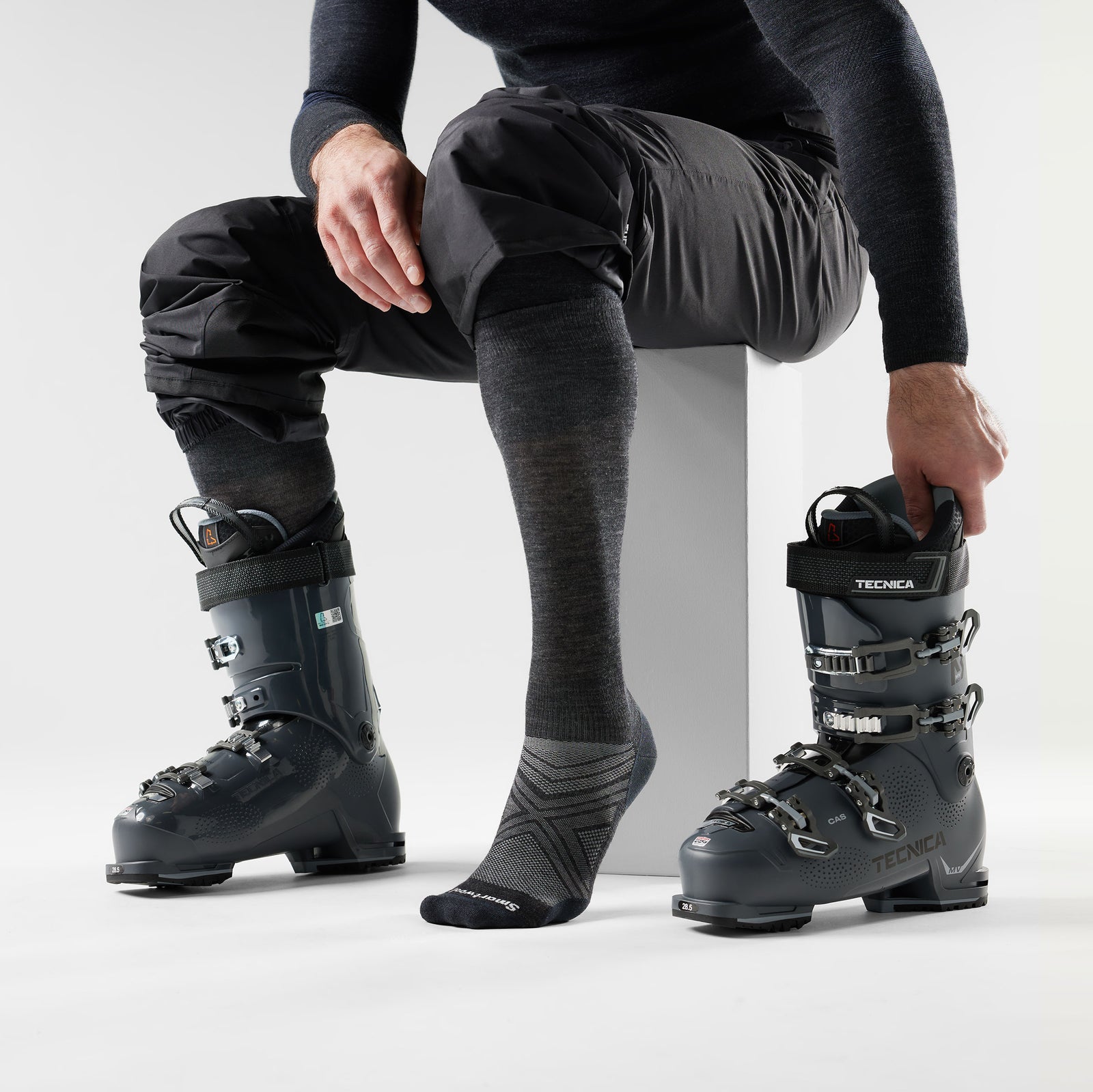 Ski Extra Stretch Over The Calf Socks Deep Navy - ver - 2