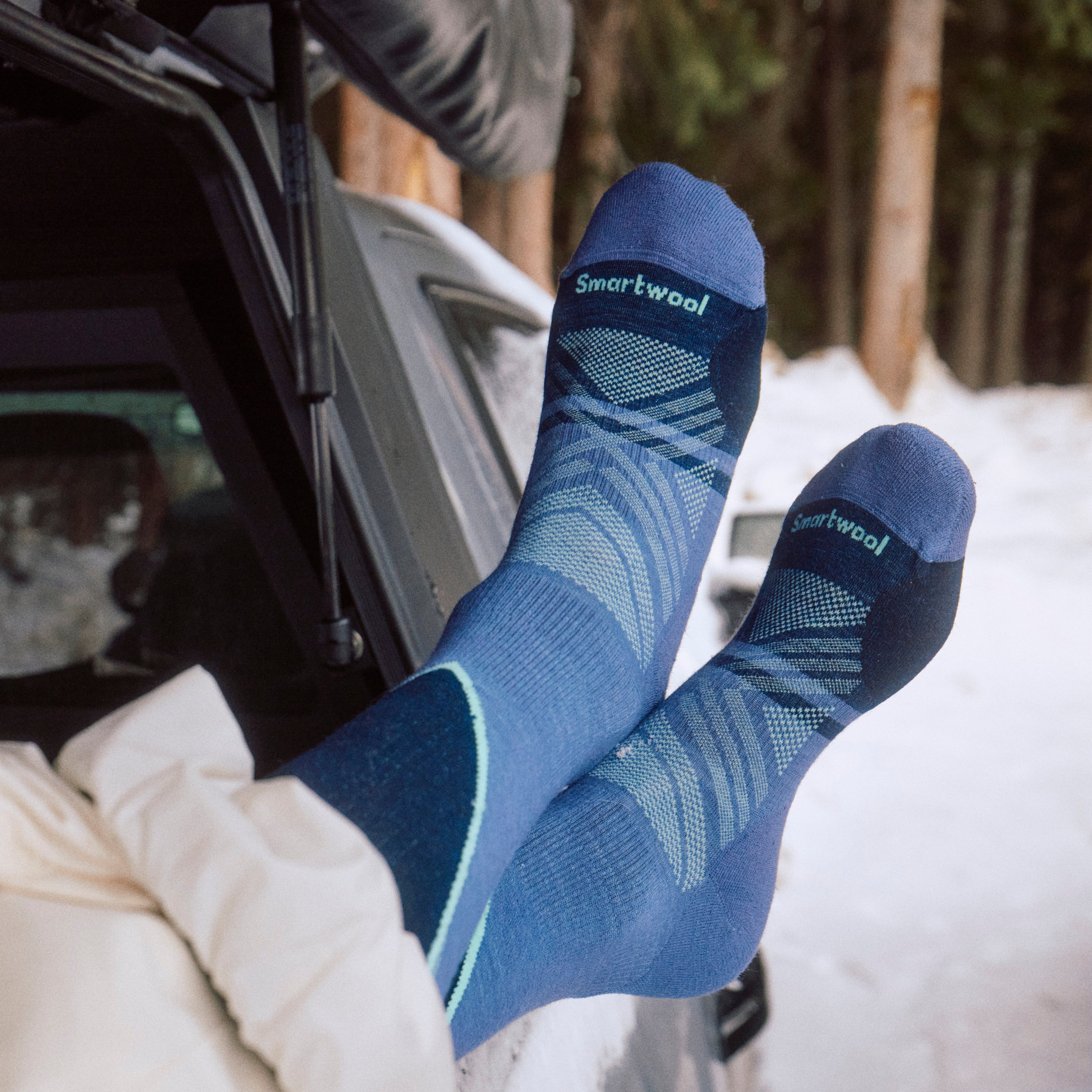 Women's Ski Extra Stretch Over The Calf Socks Light Gray
