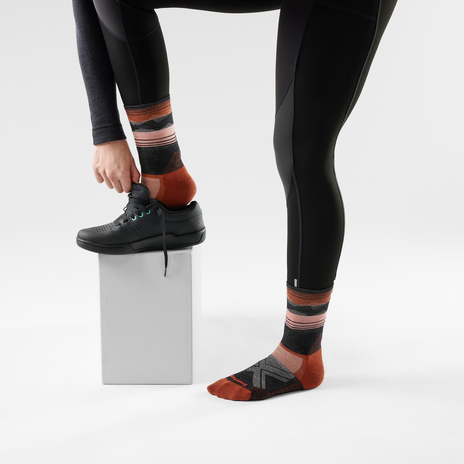Women's Bike Cold Weather Crew Socks Black - ver - 2