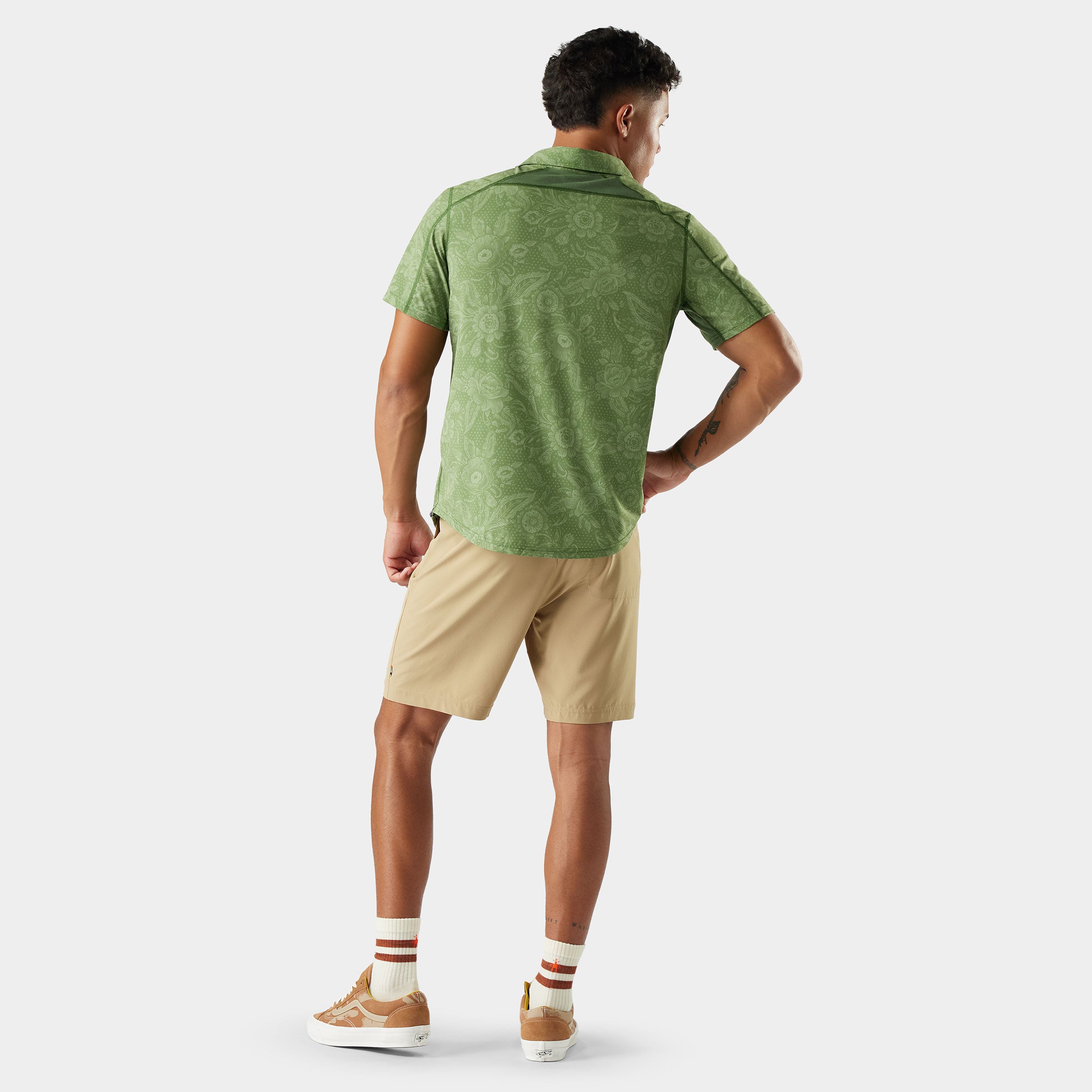 メンズウェア TANGRAM / 4WAY STRETCH TURF SHORTS KHAKI vineyard vines Men's 9 Inch Stretch Breaker Shorts, Khaki, 28 at