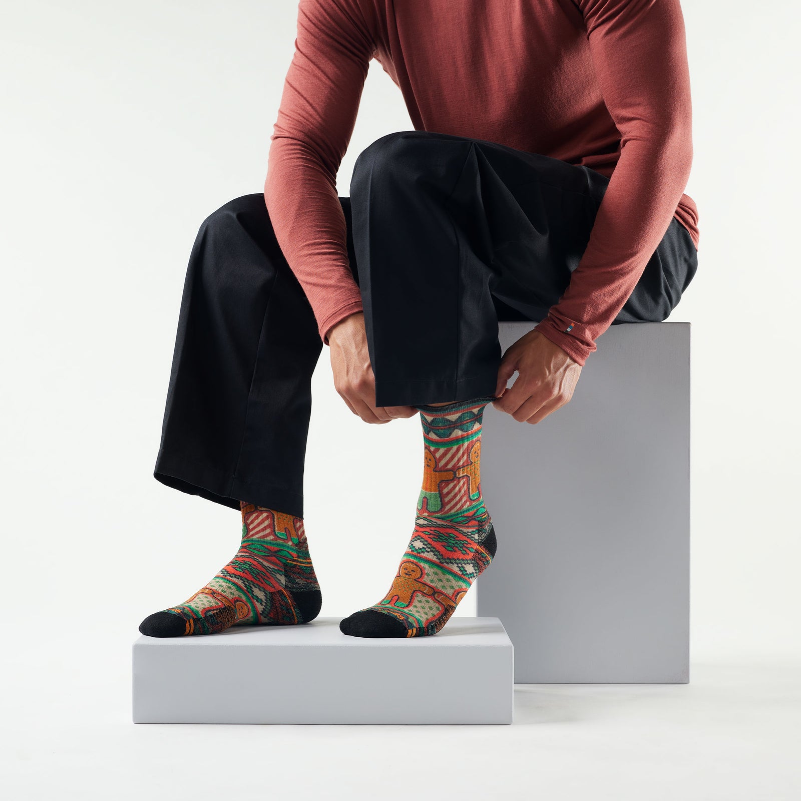 Everyday Cozy Holiday Mosaic Print Crew Socks Tibetan Red - ver - 2