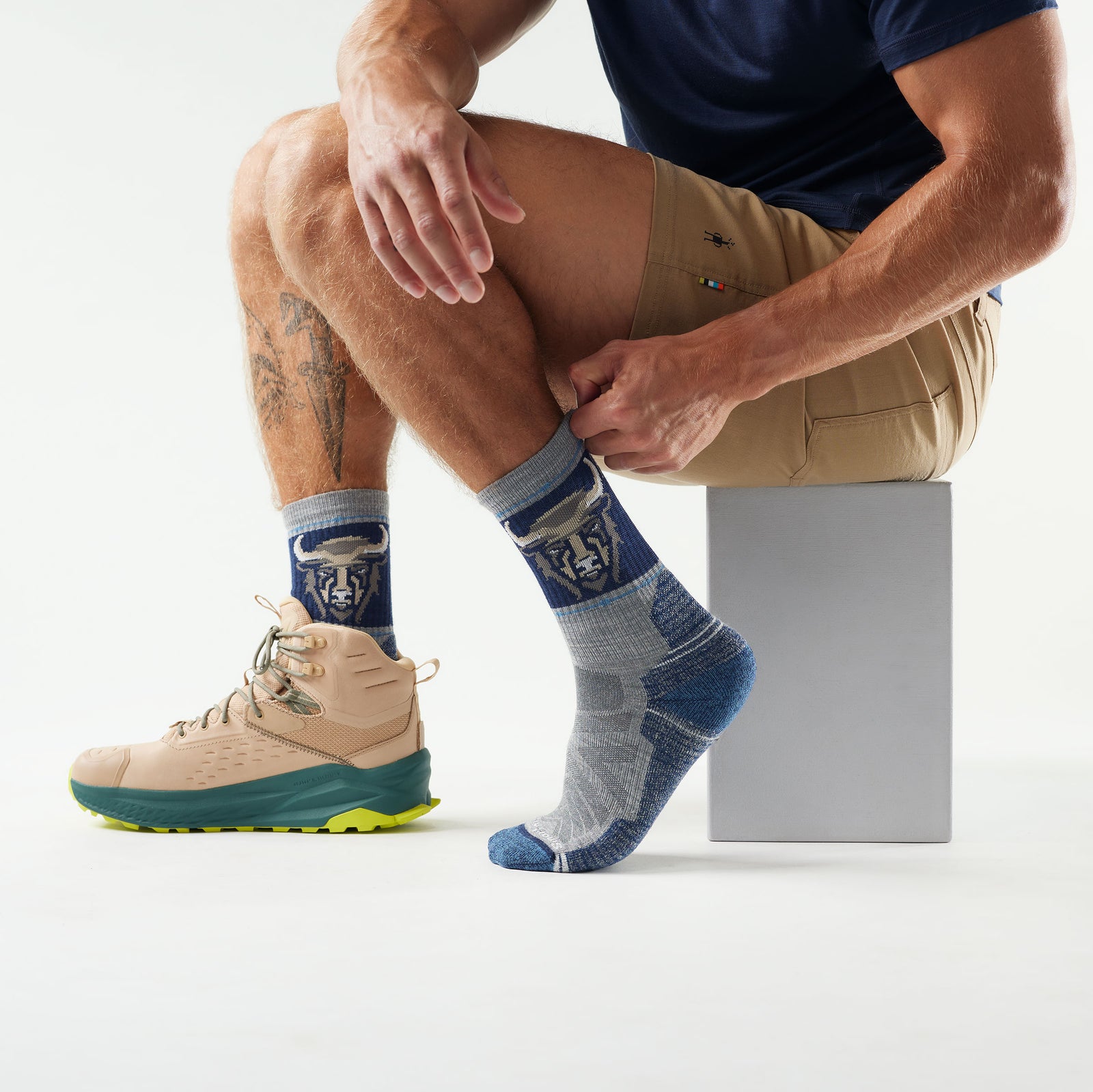 Hike Bison Crew Socks Winter Moss - ver - 2