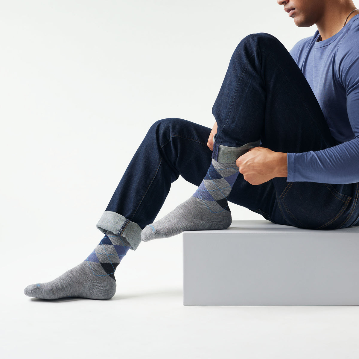 Everyday Diamond Jim Argyle Crew Socks Light Gray - 2