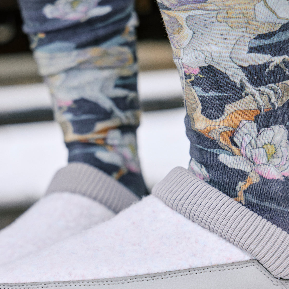 Women's Ski Nightwatcher Print Over the Calf Socks Black - ver - 3