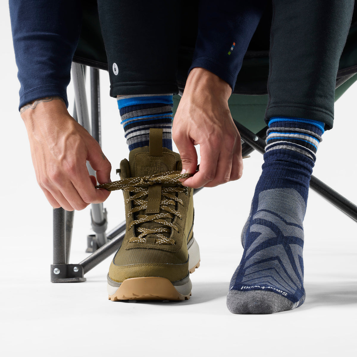 Hike Striped Crew Socks Deep Navy - 2