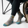 Women's Hike Fox Meadow Mid Crew Socks Taupe-Natural Marl - ver - 2