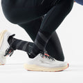 Run Pattern Crew Socks White - ver - 5