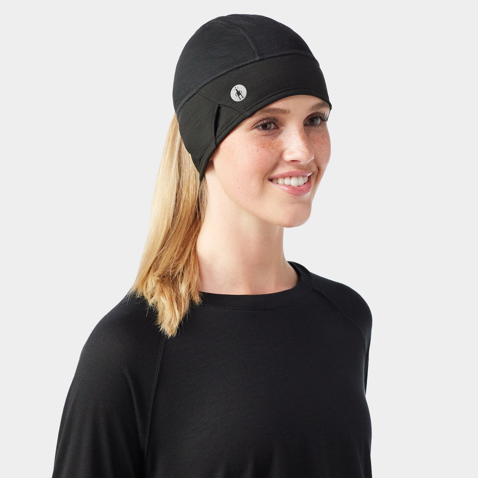 Active Fleece Ponytail Beanie Black - ver - 1